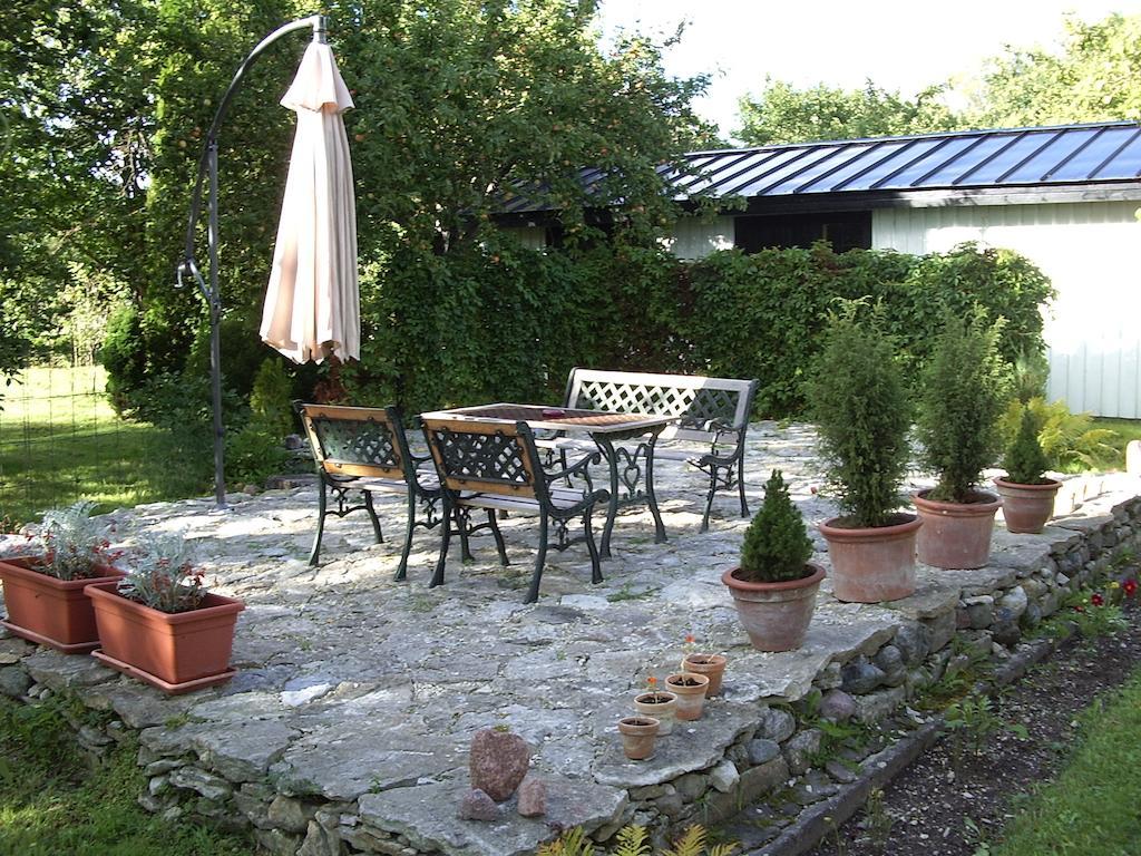 Tuule Villa Kuressaare Exteriör bild