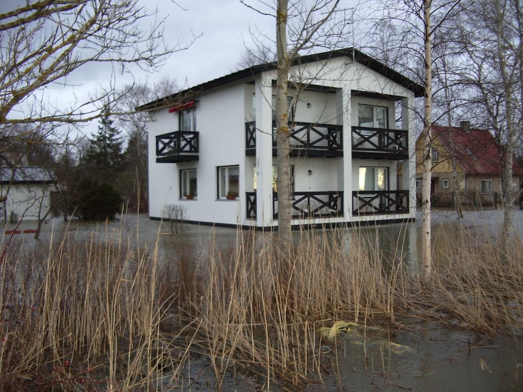 Tuule Villa Kuressaare Exteriör bild
